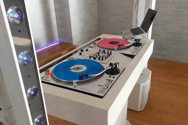 Real Turntables
