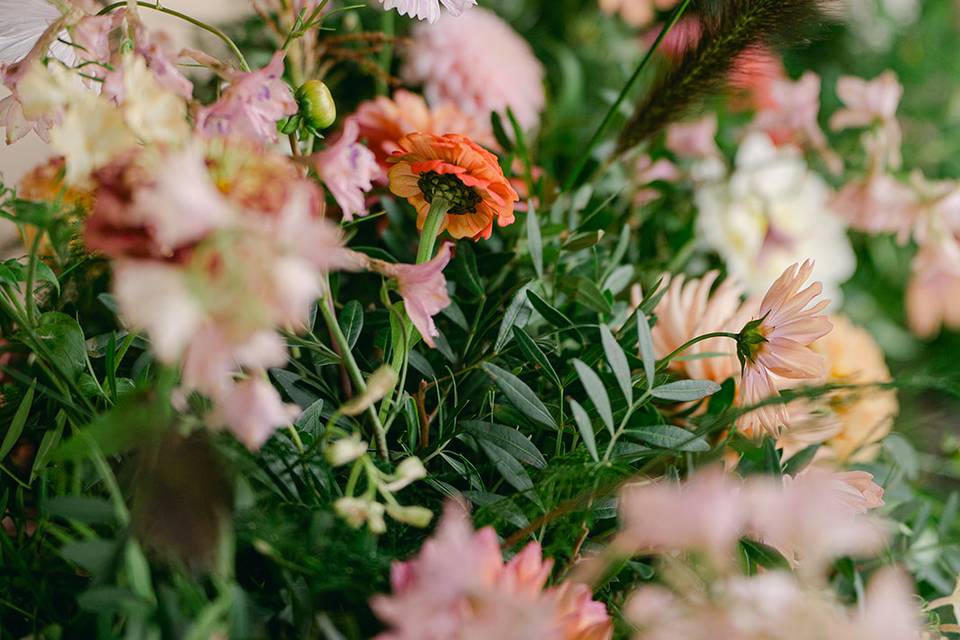 Top Table Flowers