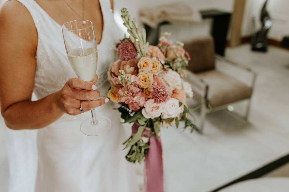 Peaches & Cream Bridal Bouquet