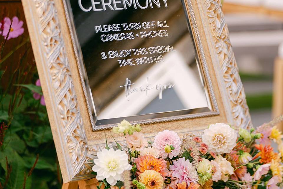 Ceremony Easel Flowers