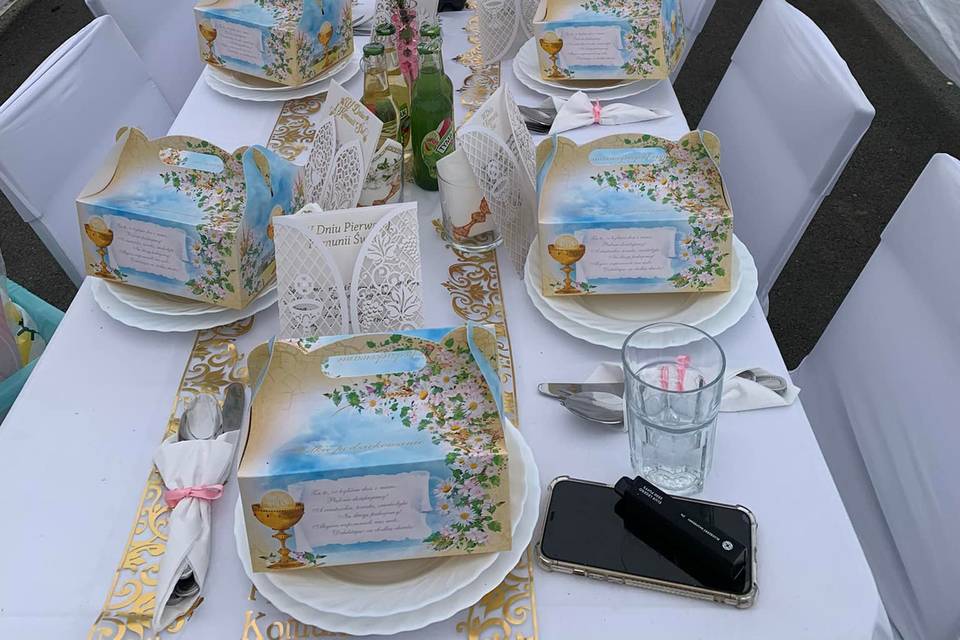 Tablescape