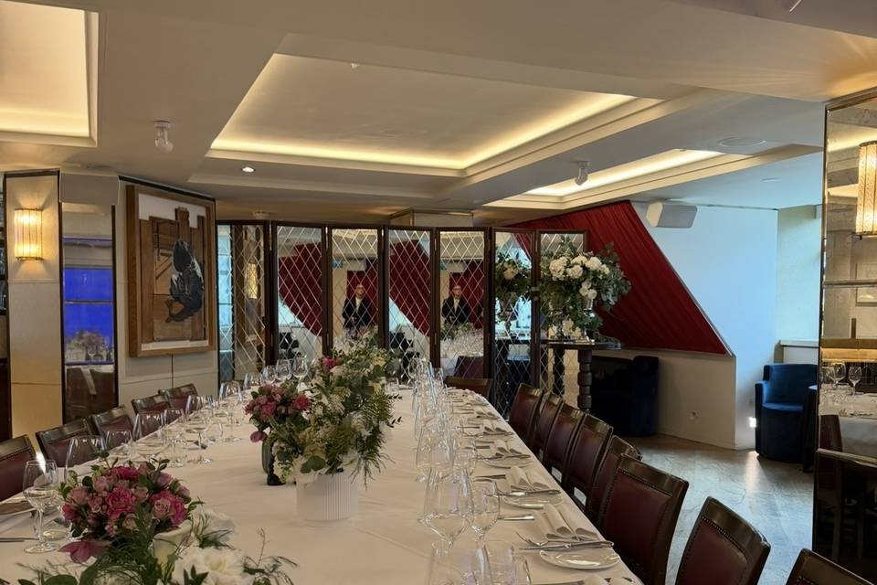 The Ivy - PR