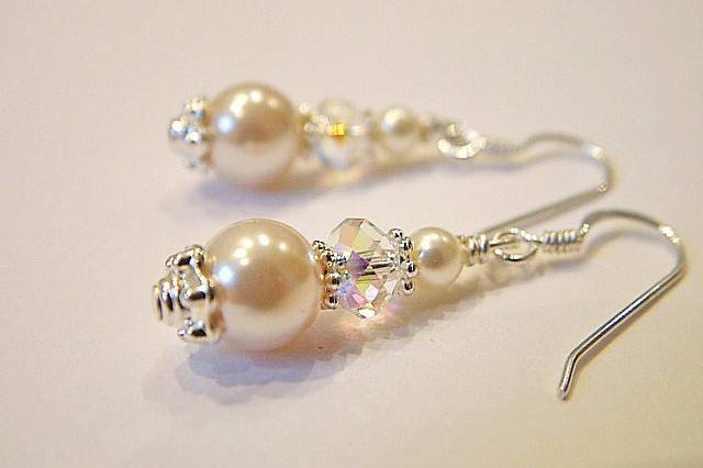 Snowdrift Earrings