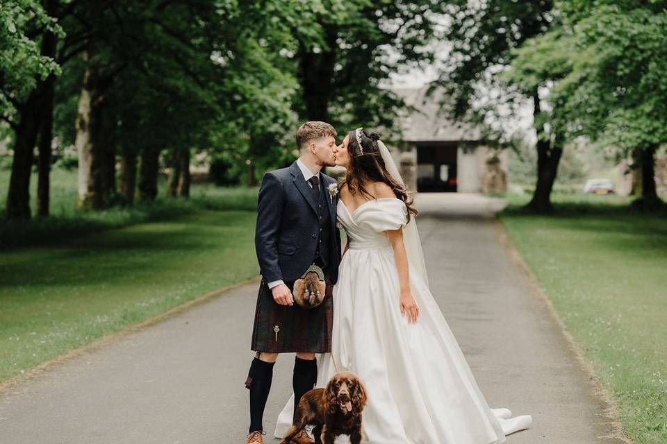 Chloe & Chris Rowallan Castle