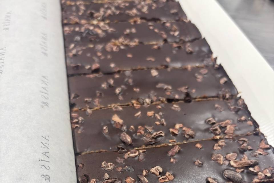 Date & Maple Raw Millionaire