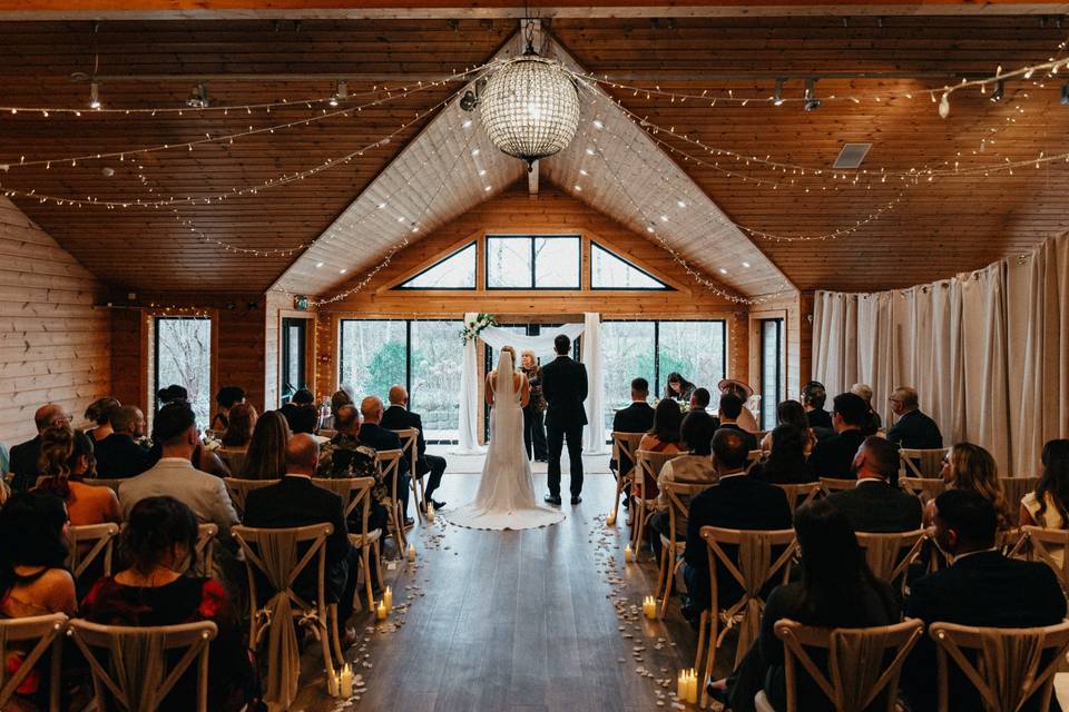 Stunning Styal Lodge