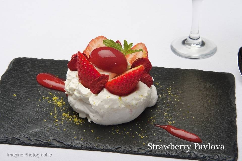Strawberry Pavlova