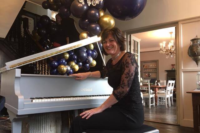 Jane Everard Pianist For All Occasions