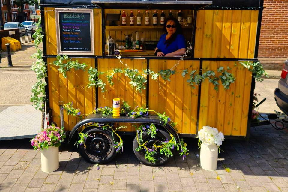 The Bubbly Box - Bar Hire