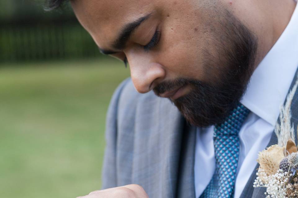 Groom's details