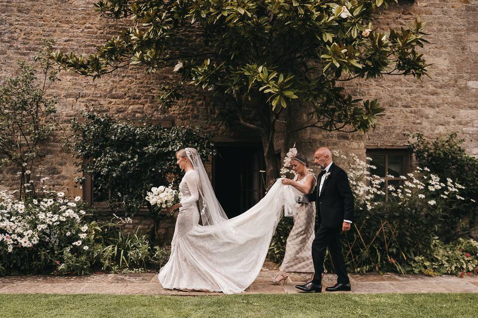 Walk to the Barn Ceremony