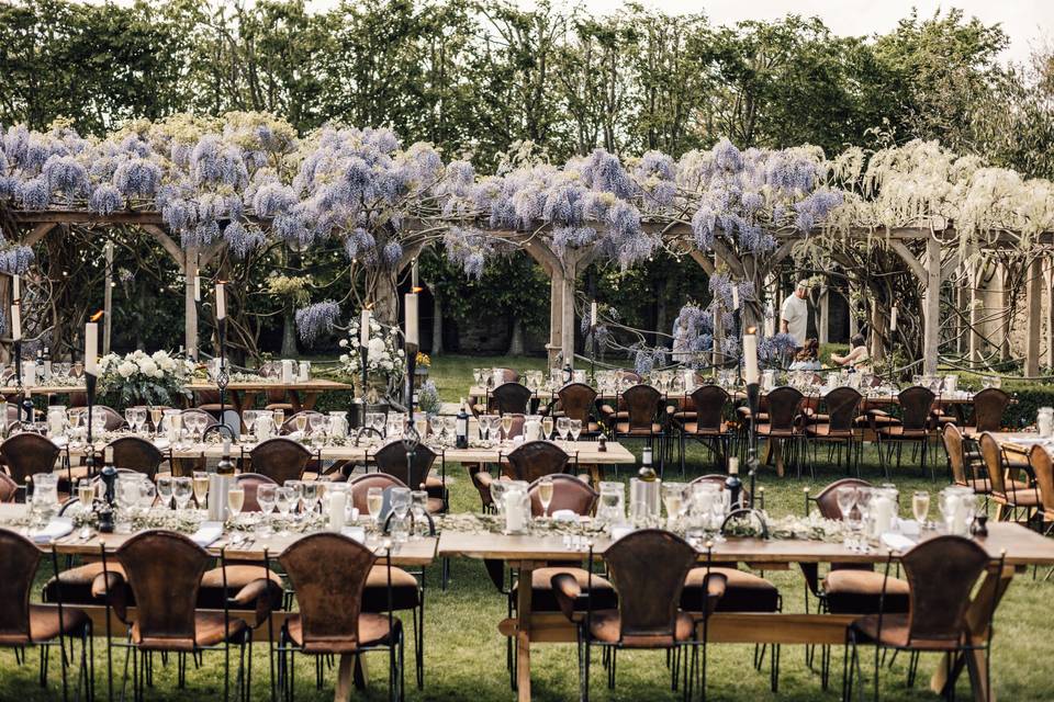 Outdoor Dining in the Garden