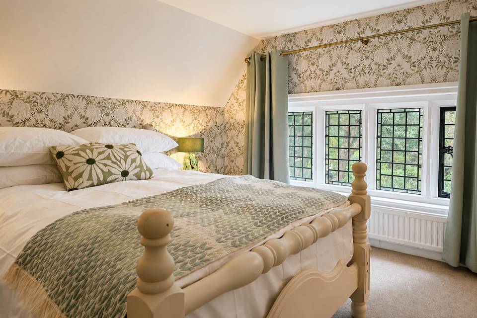 The Hall Estate - Bramley