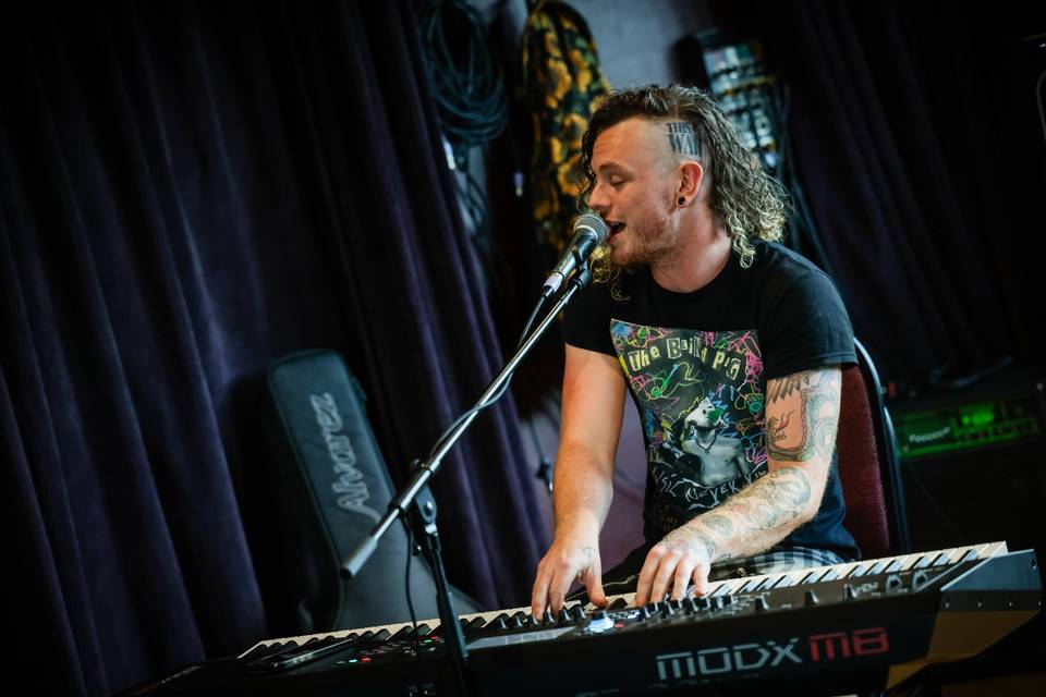 Keyboard and singing