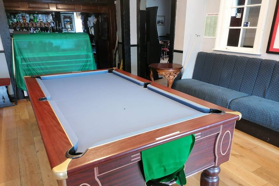 Pool table