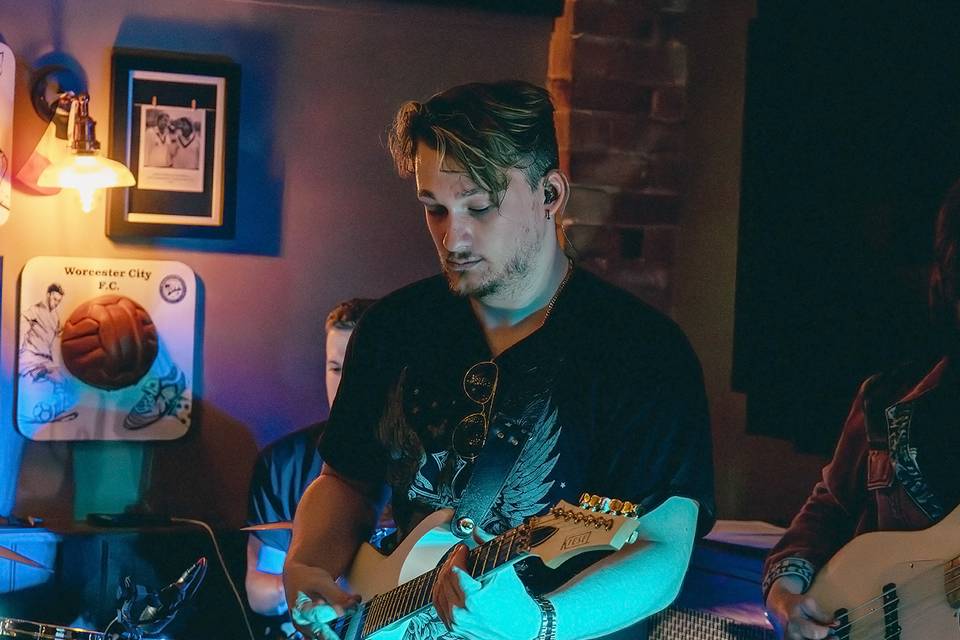 Reece - Lead Guitar