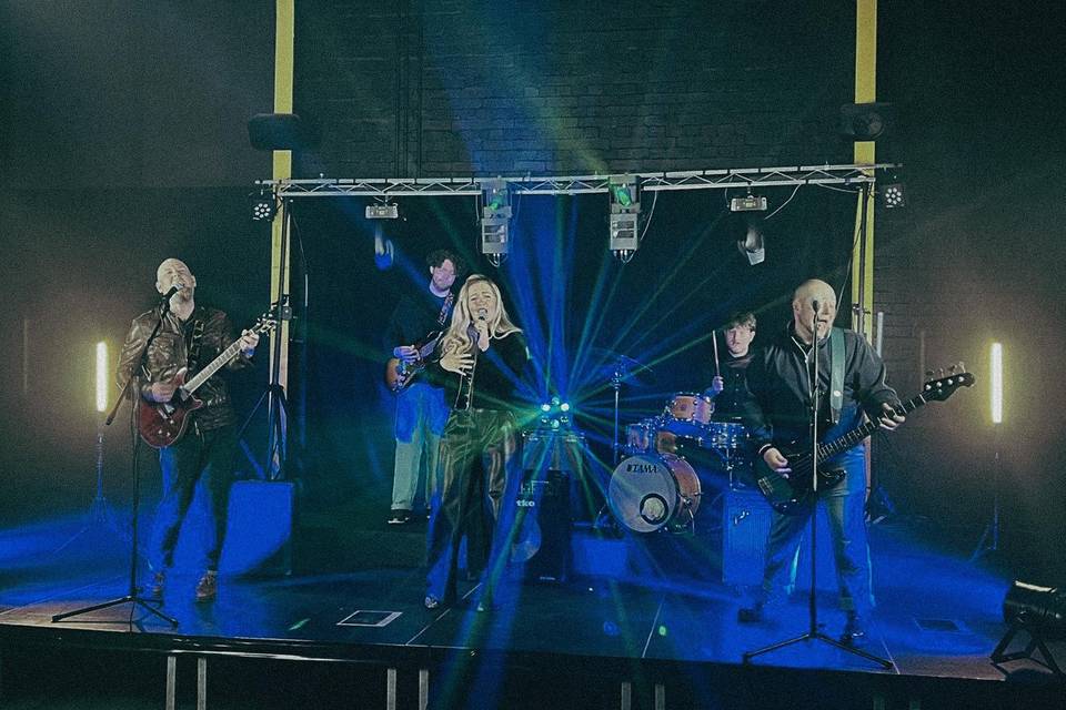 Big Lights, Big Sound