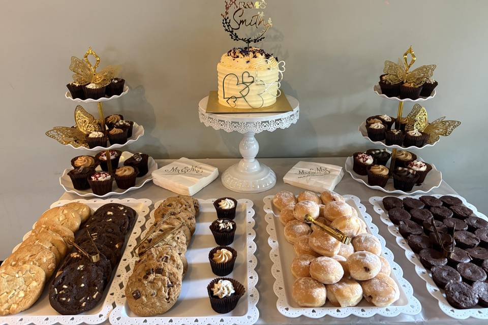 Cake display