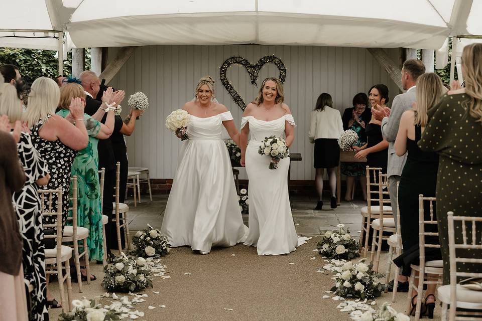 Brides