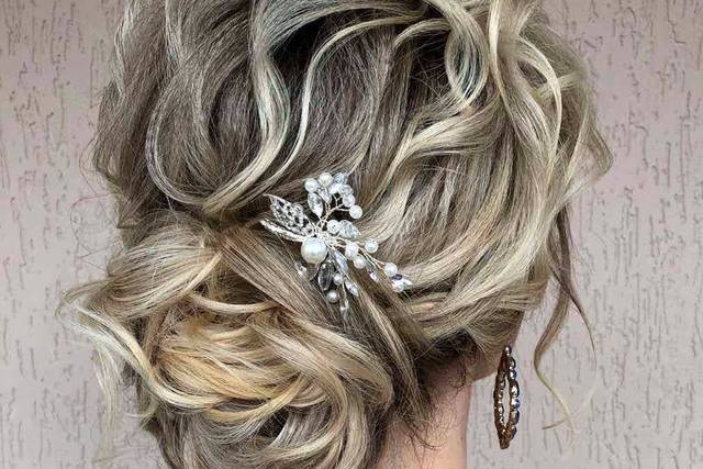 Viktoria Hairstylist Sheffield