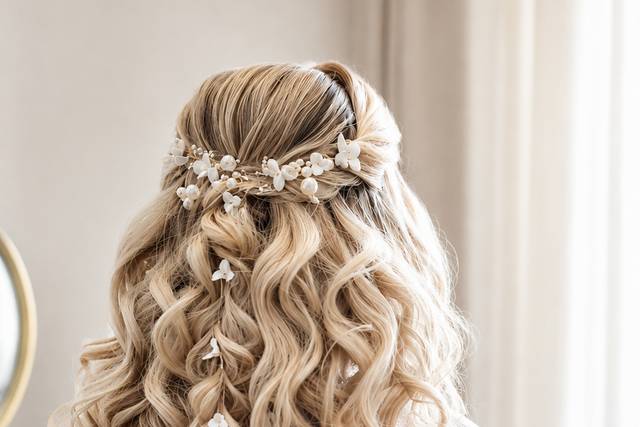 Half-up bridal hairstyle