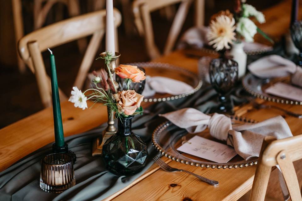 Bus vases