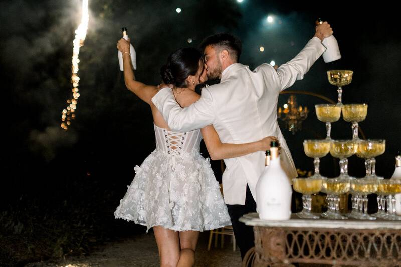 Nighttime couple fireworks