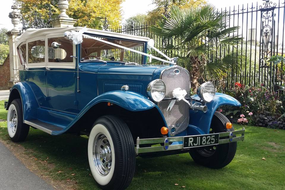 Warkton Wedding Cars