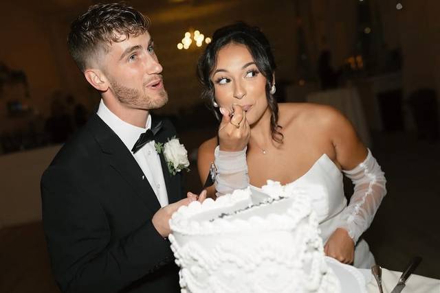 Cake cutting