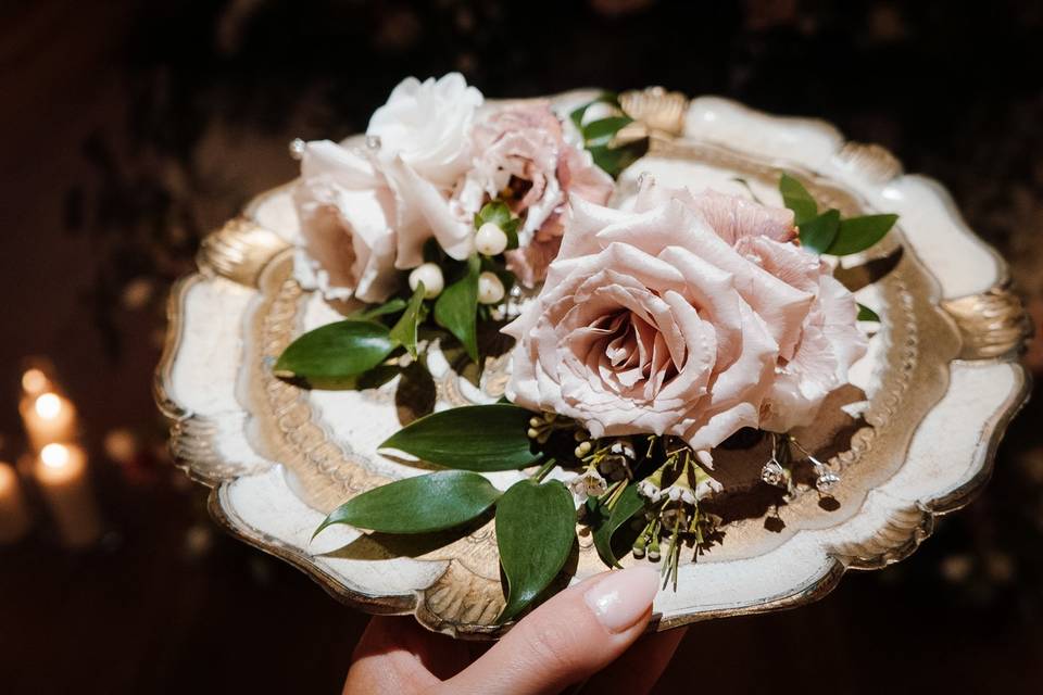 Womens Corsages