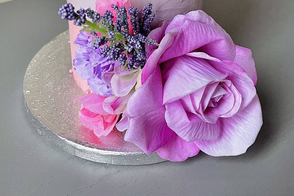 Buttercream with silk flowers