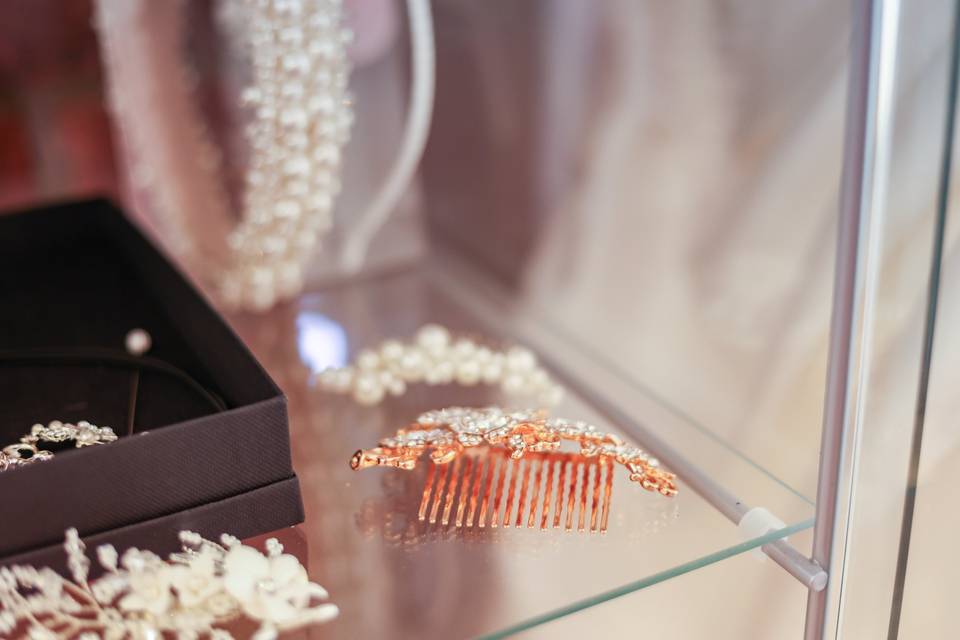 Jewellery cabinet