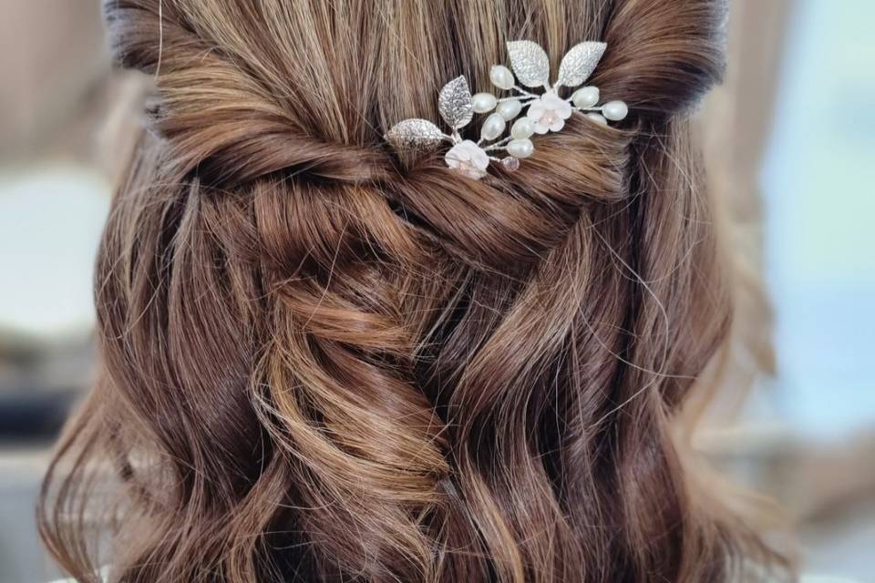 Bridesmaid hair