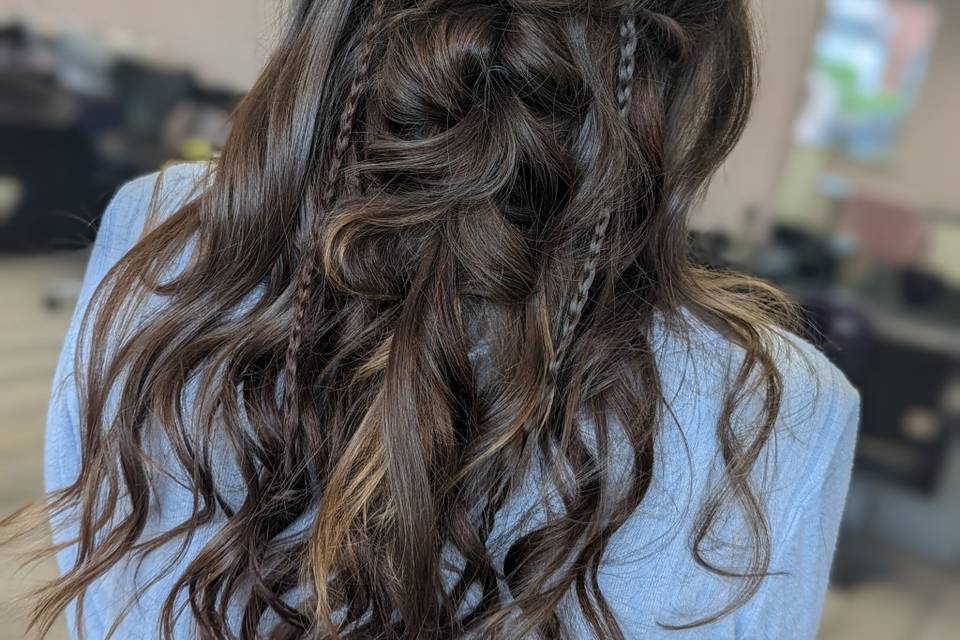 Victoria Louise Bridal Hair