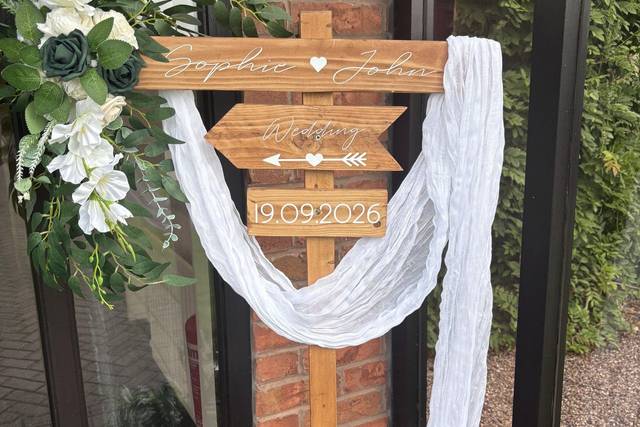 Rushton’s Rustic Hire