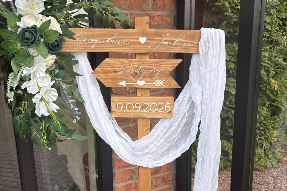 Rushton’s Rustic Hire