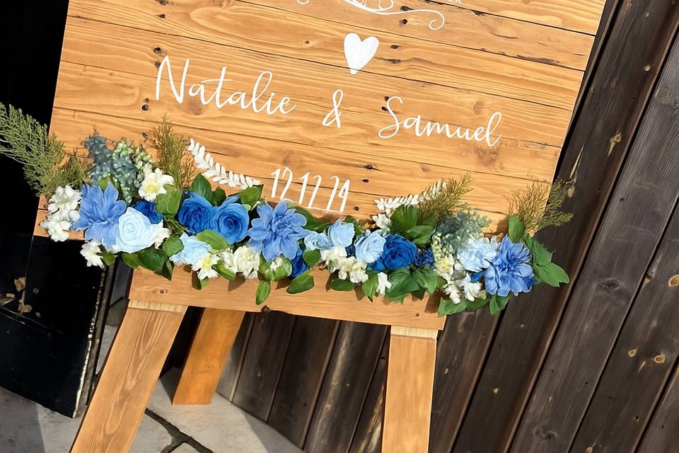Welcome sign