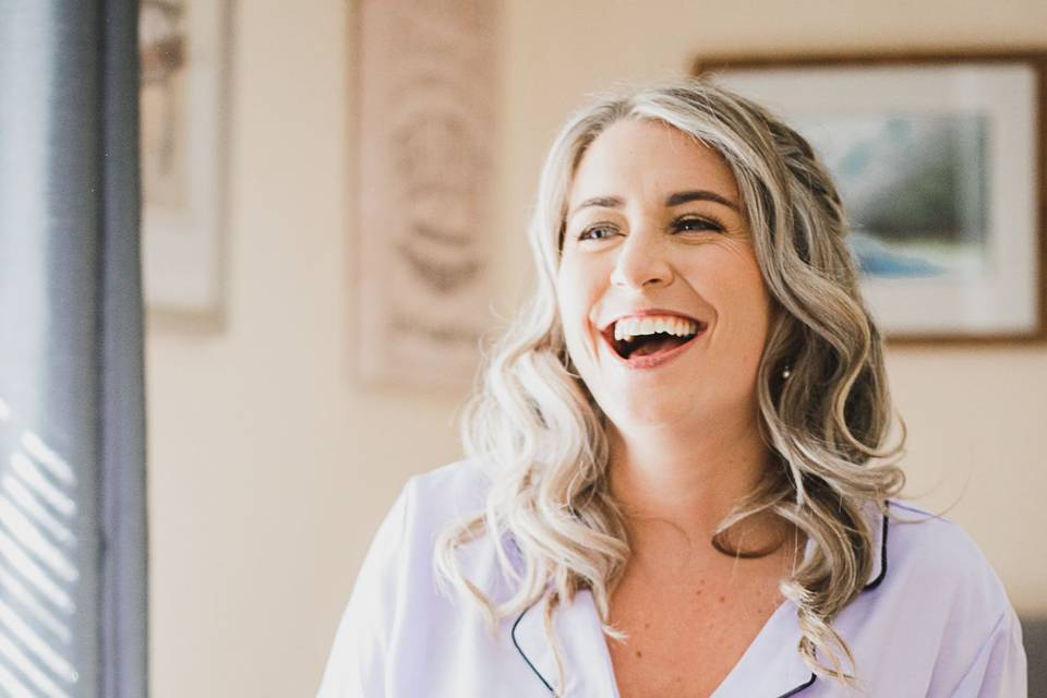 Bridal prep portraiture
