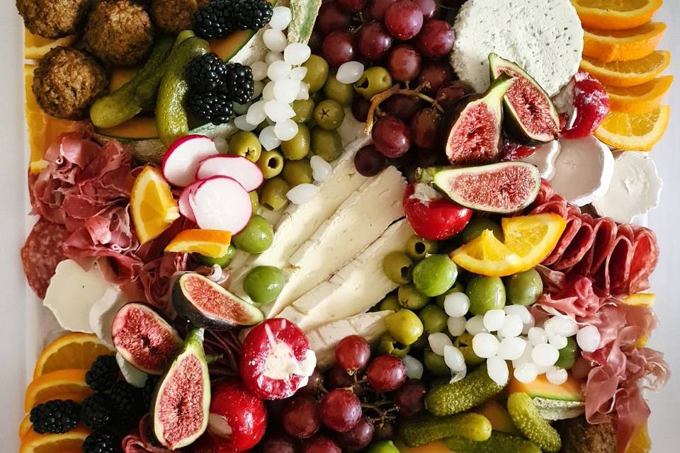 Cheese & charcuterie platter