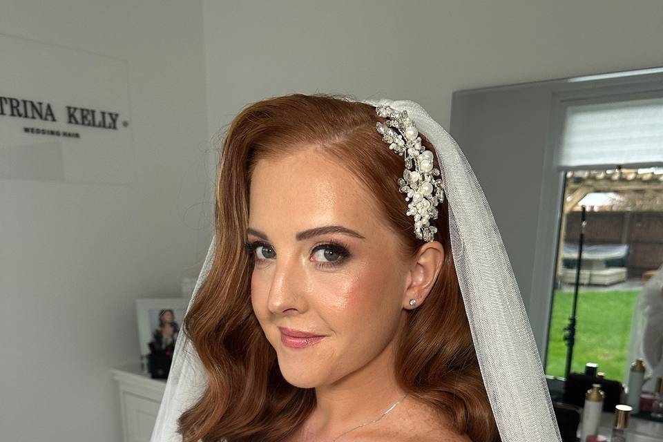 Red head bride