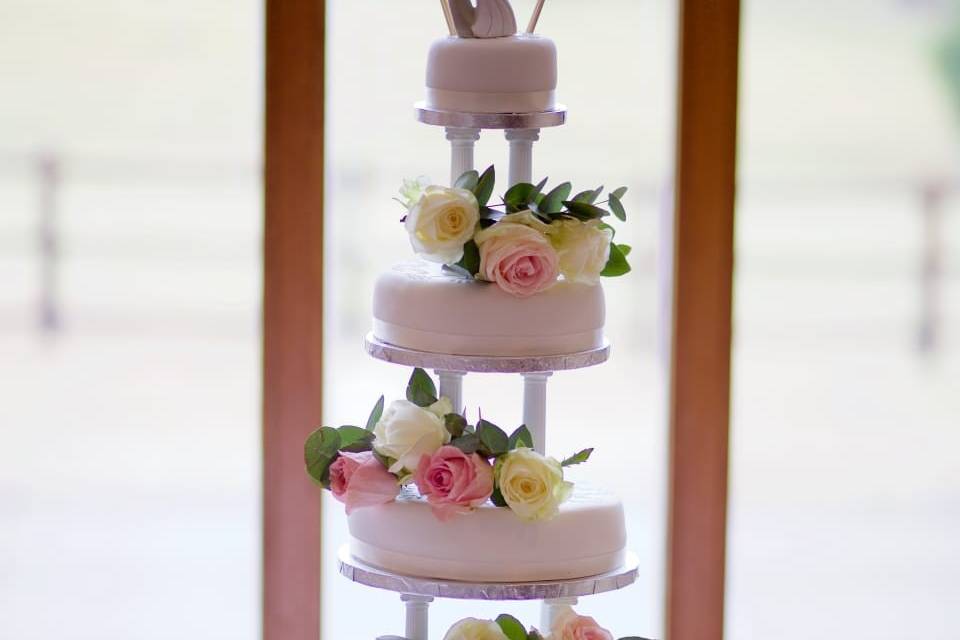 3 tiered floral cake