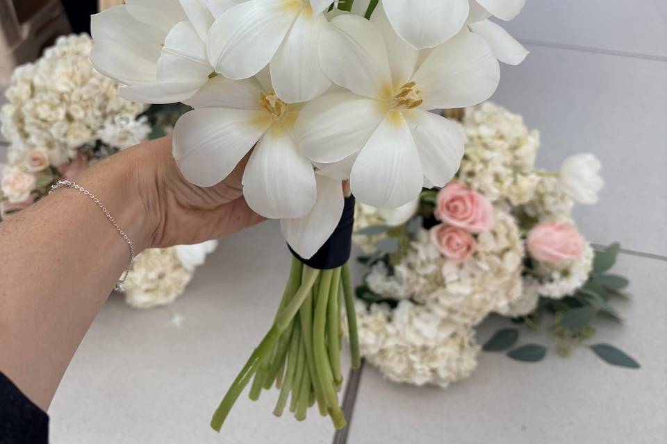 Tulip and calla lily