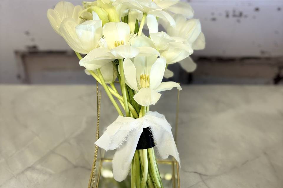 Delicate bridal bouquet
