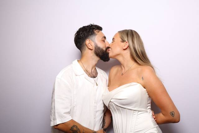 Bride and groom photobooth pic