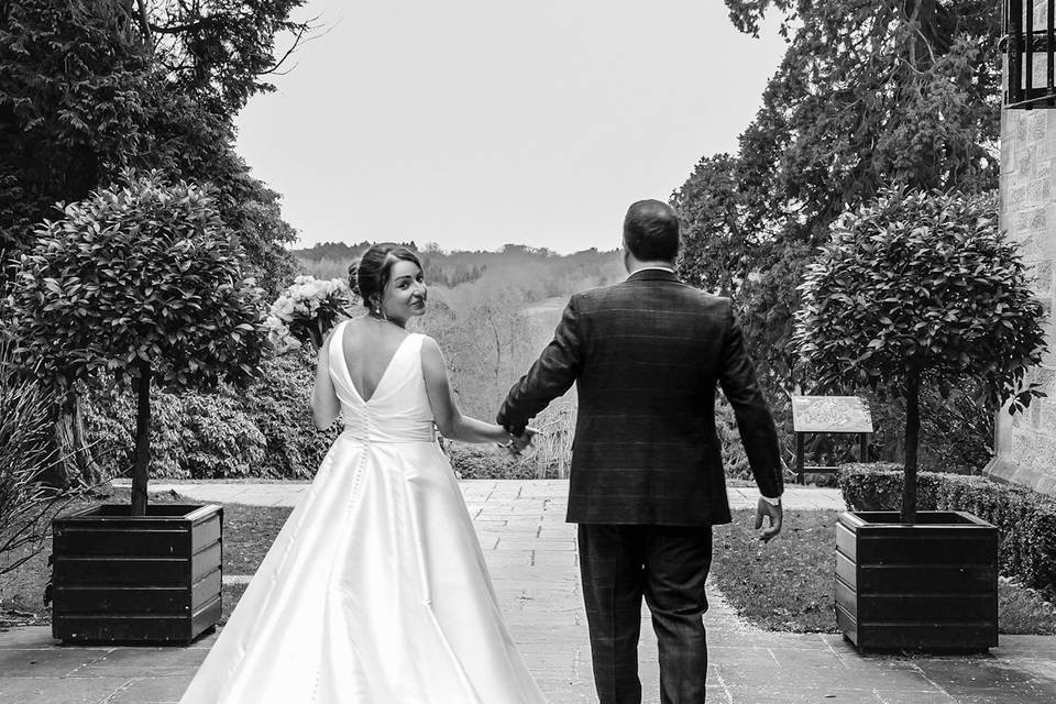 Outdoor wedding photography