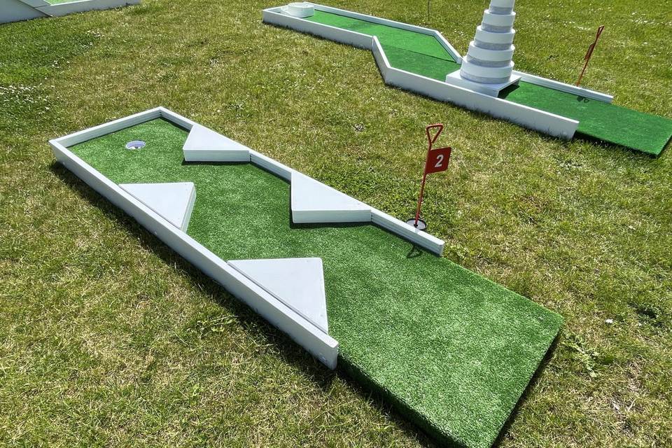 Cloud 9 Mini Golf - Zig Zag