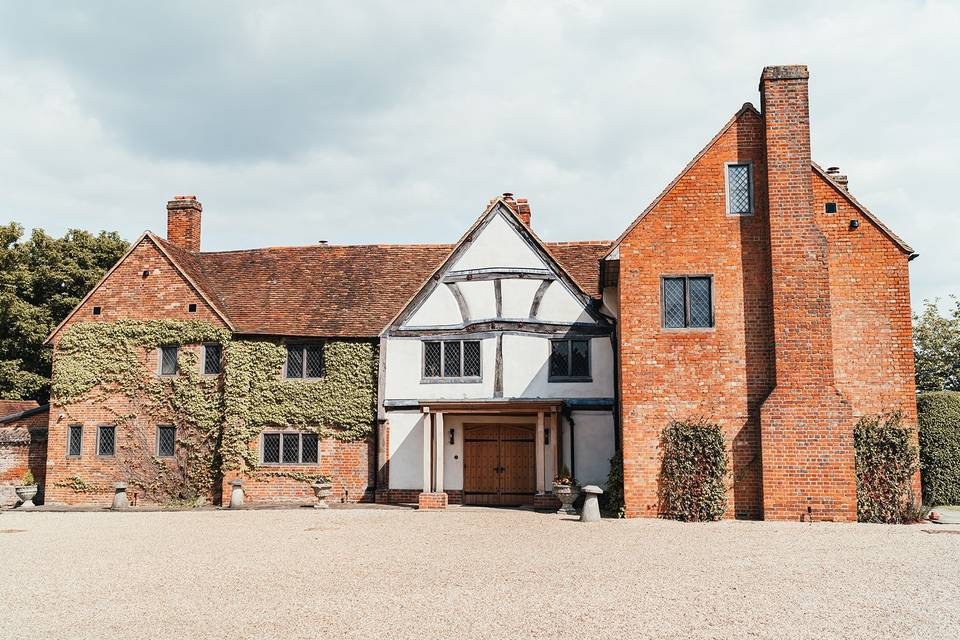 Lillibrooke Manor and Barns