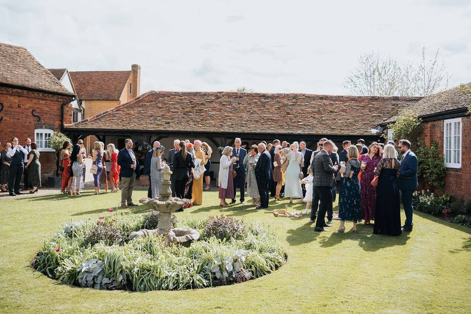 The Cloister Garden Drinks