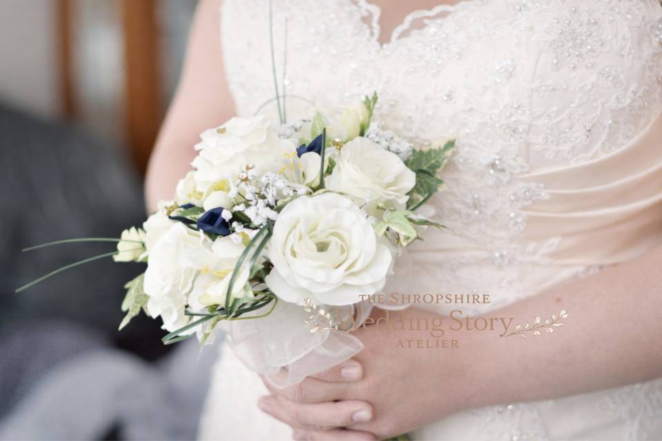 Bouque and Brides Dress detail