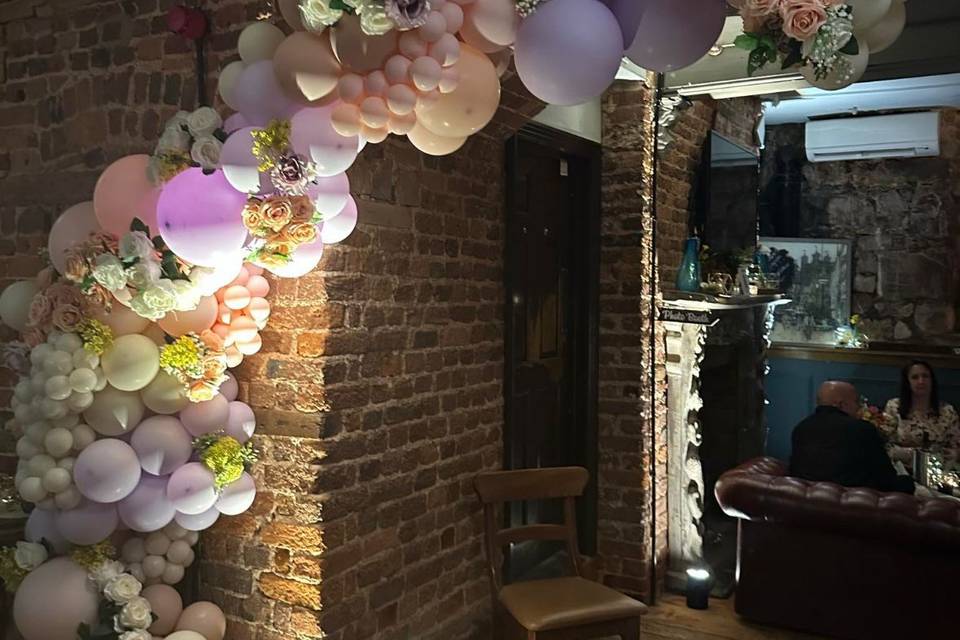 Warm White Uplighting